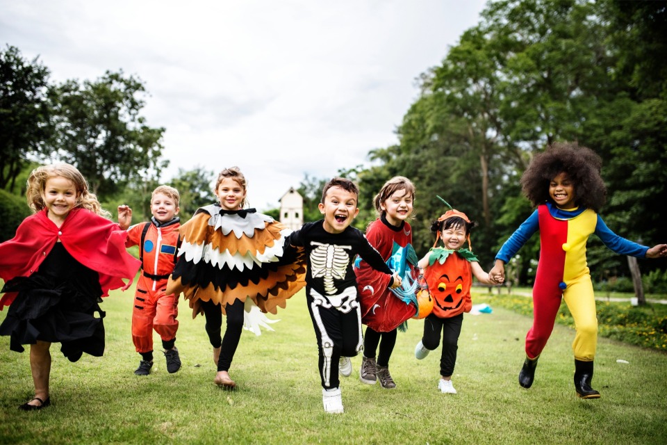 Featured image for Costume Night at Cochran Park